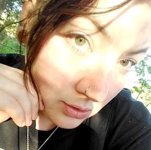 Meet your Posher, Hanah